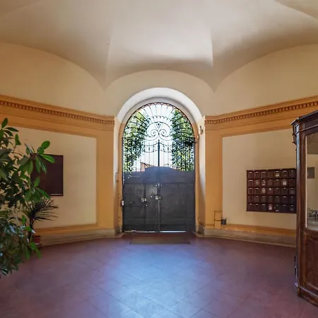 Guesthost - San Pietro Appartement